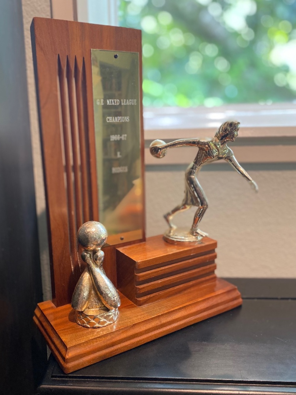 🎳 Bowling Trophy, Ladies, Wooden Vintage 🏆 Craftsmanship, Solid Wood, Unique